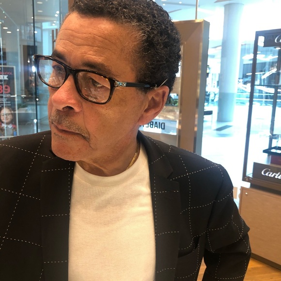 Meet your Posher, Bettram - Picture 1 of 1